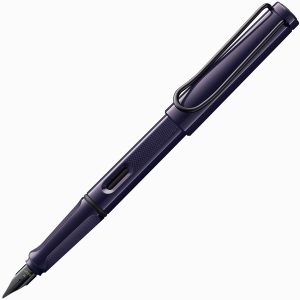 Lamy Safari Fountain Pen – Medium Nib